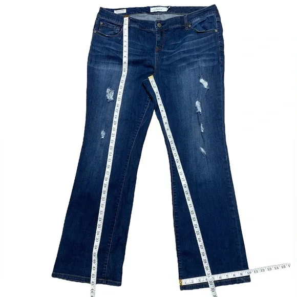 Torrid Relaxed Boot Women’s 18 Casual Medium Wash Distressed Denim Bootcut Flare - Picture 4 of 11